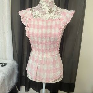 Old Navy Pink and White Puff Sleeve Ruffled Blouse